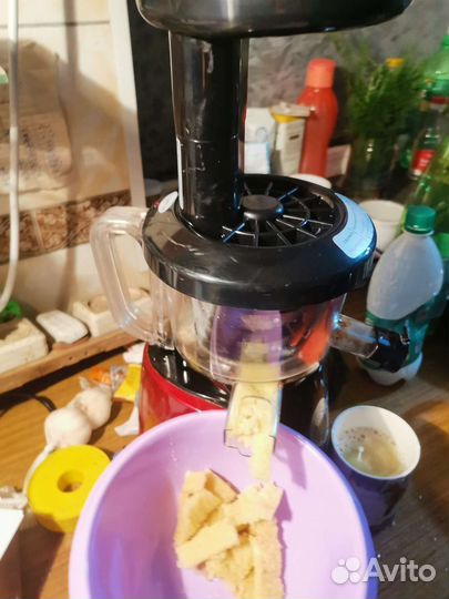 Соковыжималка шнековая мощная