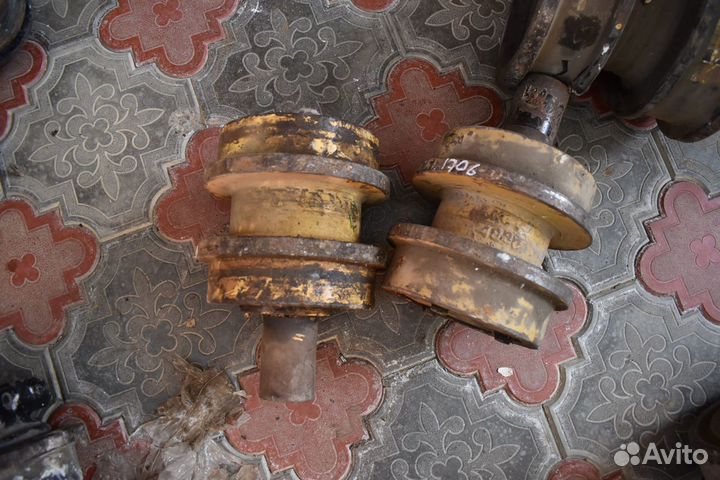 Каток CAT 1776D