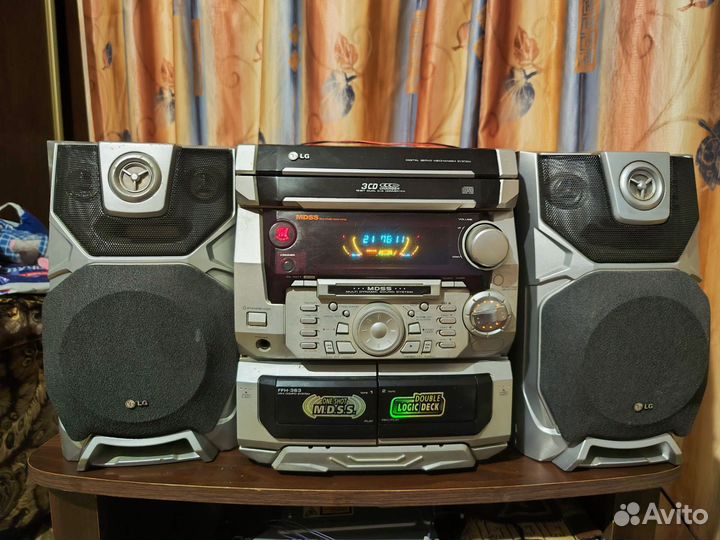 Музыкальный центр lg FFH 363 AX