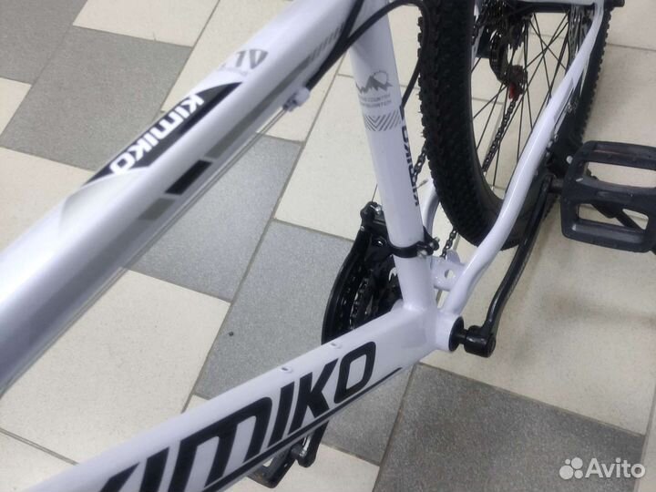 Велосипед 24 д новый плюс подарки