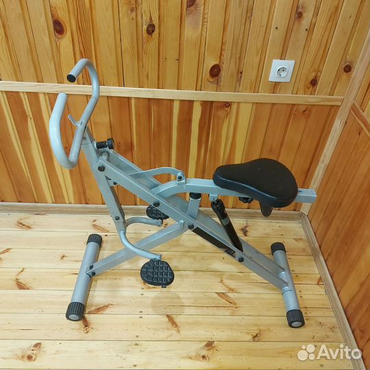 Гребной тренажер