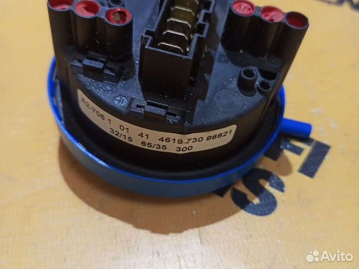 Прессостат стиральной машин Whirlpool 461973086821