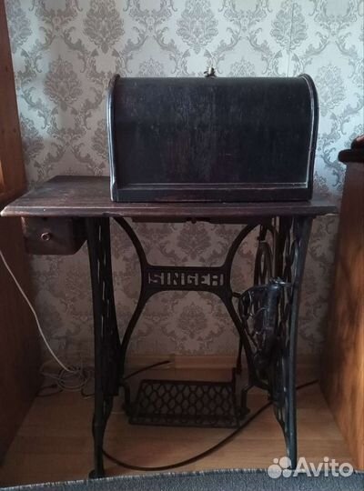 Швейная машина Singer