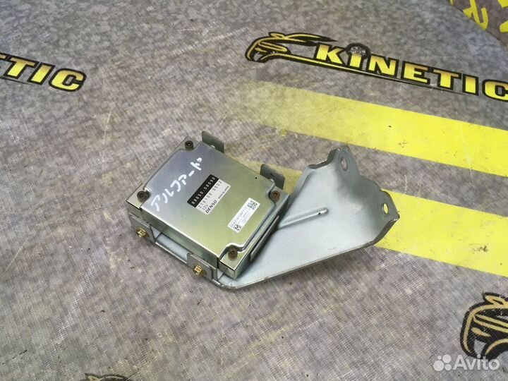 Блок управления кондиционером Альфард 2azfxe 2004