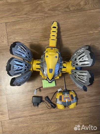 Игрушка бакуган на радиоуправлении