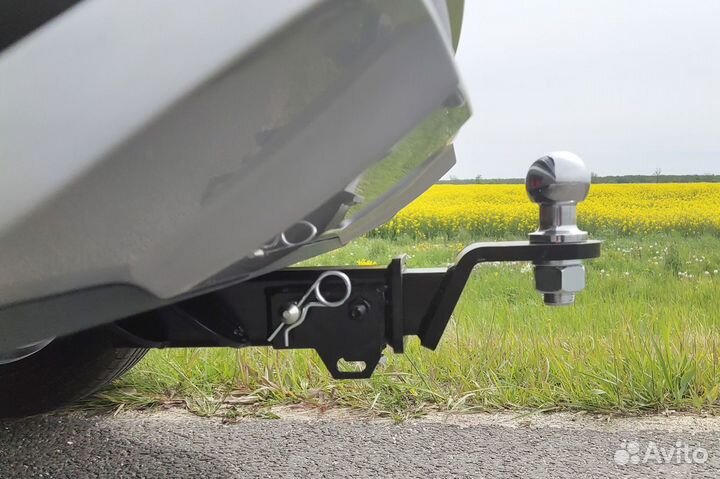 Фаркоп под квадрат Kia Seltos