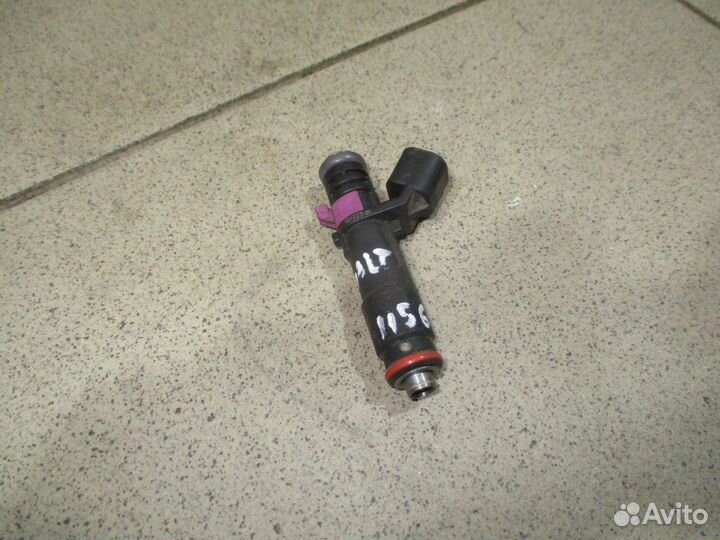 Форсунка инжекторная Chevrolet Cobalt 2