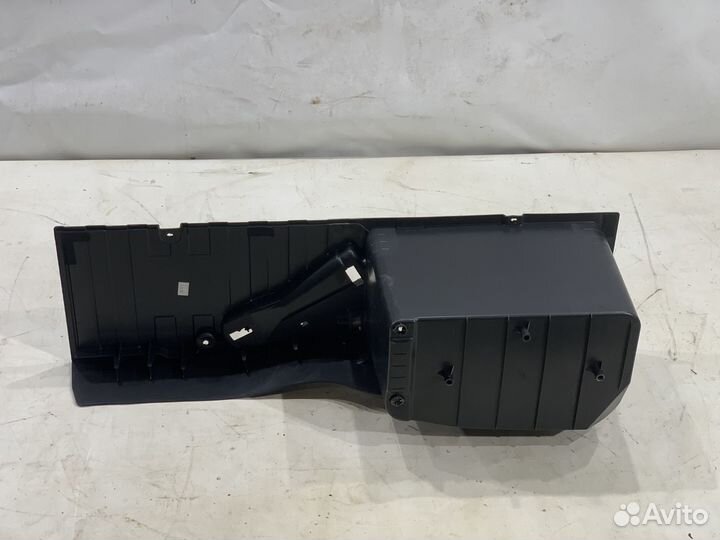 Кронштейн аккумулятора BMW X6 F16