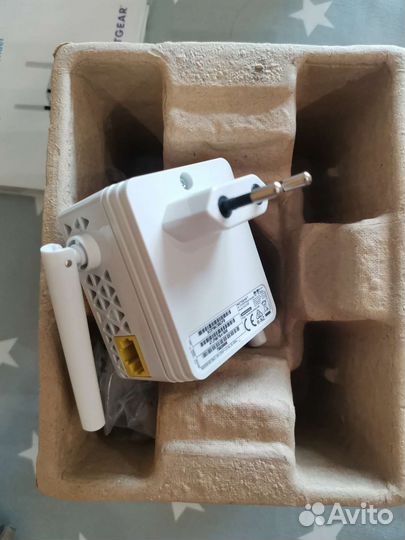 WiFi репитер/точка доступа Netgear EX3700/AC750