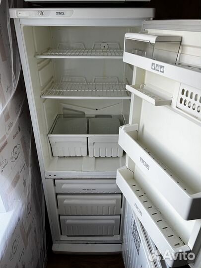 Холодильник Stinol