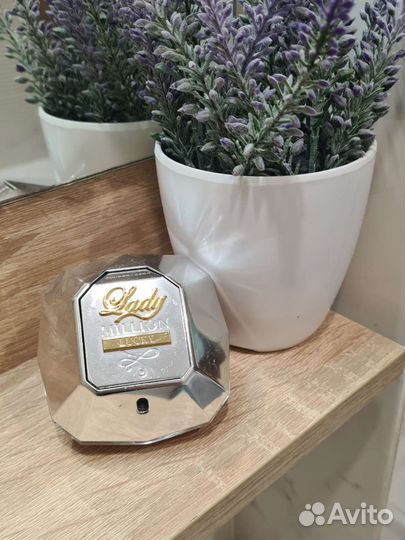 Духи женские Paco rabanne Lady million lucky