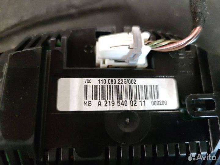 Панель приборов (щиток) Mercedes-Benz CLS-Класс