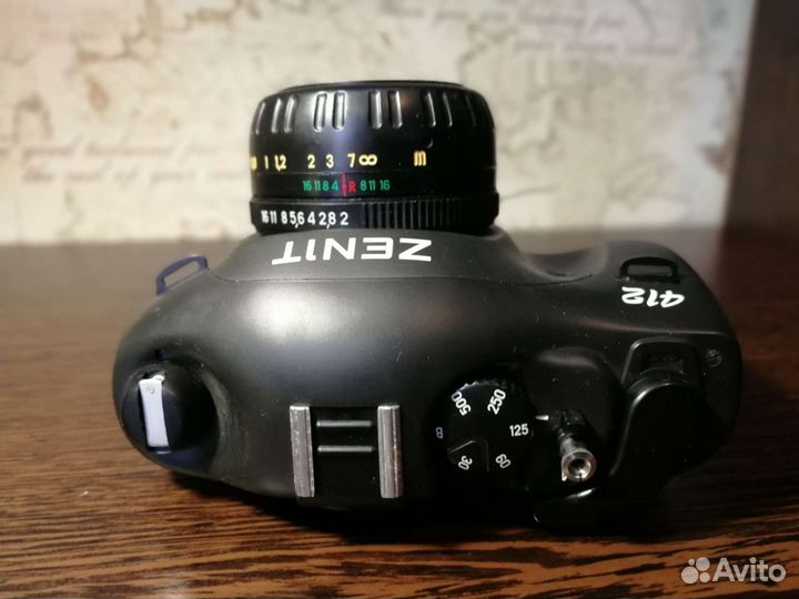 Зеркальный фотоаппарат 