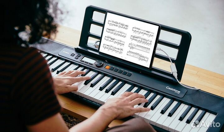 Синтезатор Casio CT-S200 + стойка