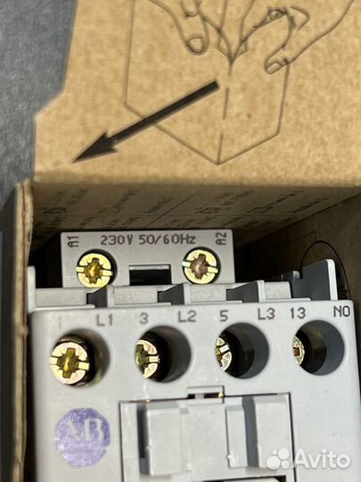 Allen-Bradley 100-C09KF10 Контактор, новый, 2 шт