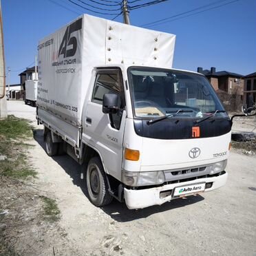 Бортовой Toyota ToyoAce, 2001