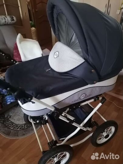 Универсальная коляска Lonex Julia Baronessa(2 в 1)