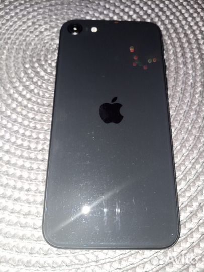 iPhone SE (2020), 64 ГБ