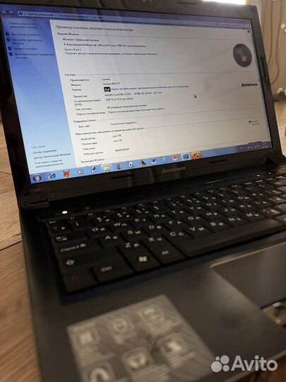 Ноутбук Lenovo v560