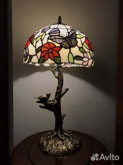 Лампа настольная в стиле Тиффани новая