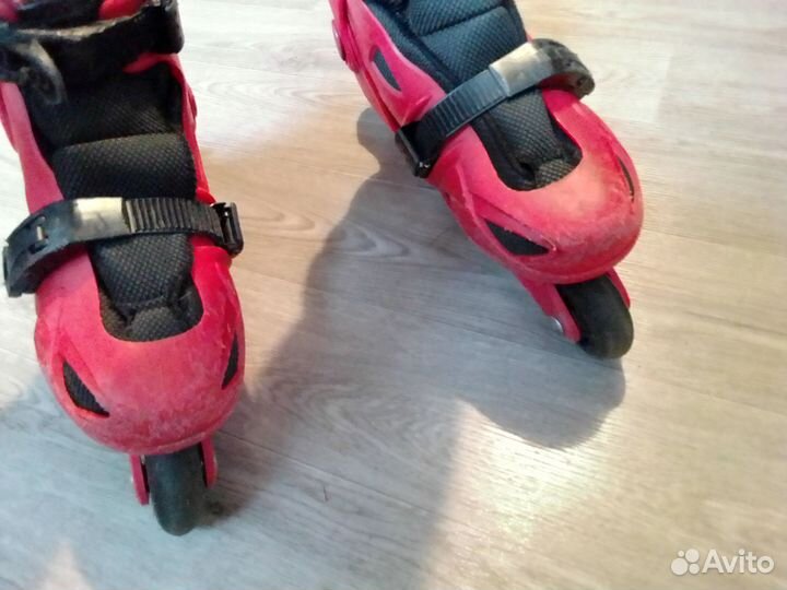 Роликовые коньки