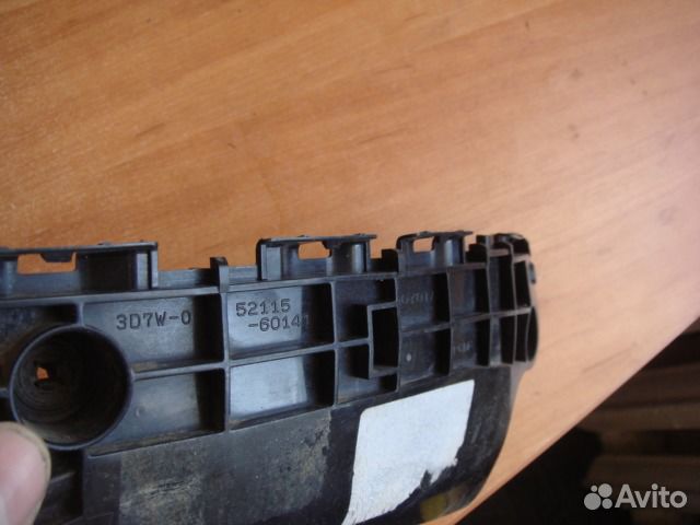 Тойота Крепление бампера Toyota land Cruiser 200