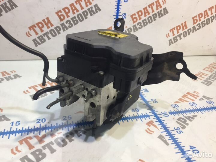 Тойота Камри Блок ABS