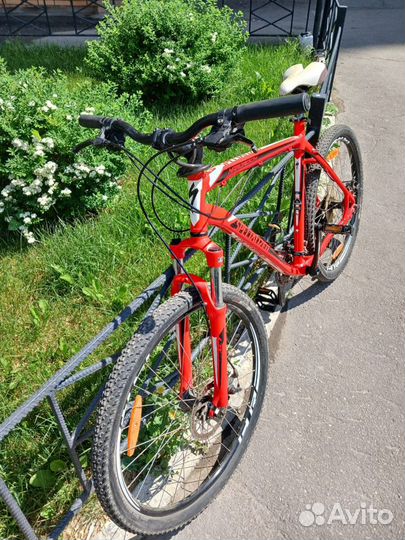 Горный велосипед Specialized Hardrock Disc