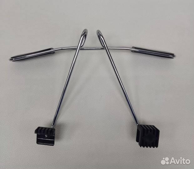 Вешалка автомобильная на подголовник