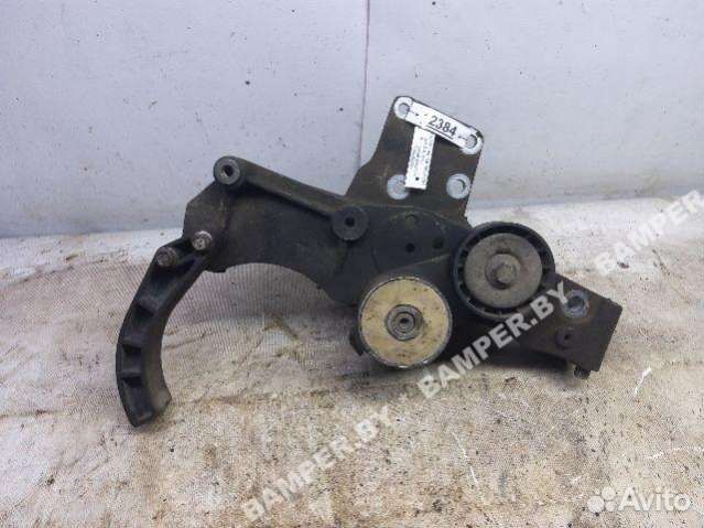 Натяжитель ремня генератора Fiat Punto