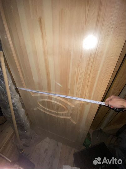 Дверь деревянная новая