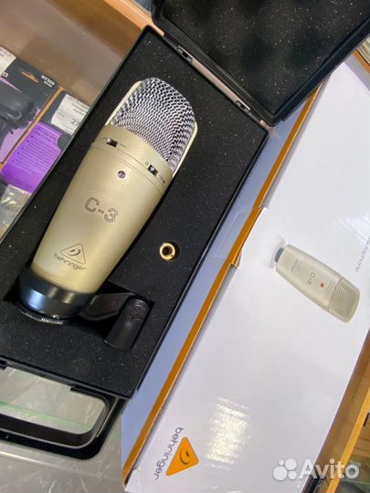 Behringer C-3 конденсаторный микрофон студийный