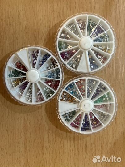 Стразы для ногтей