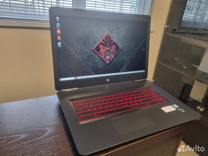 HP Omen 17-w210ur (I5 / GTX 1050 4гб / 17,3 IPS)