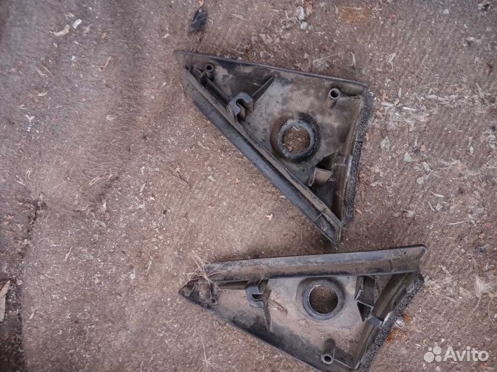 Накладка наружного зеркало Toyota Corolla E110