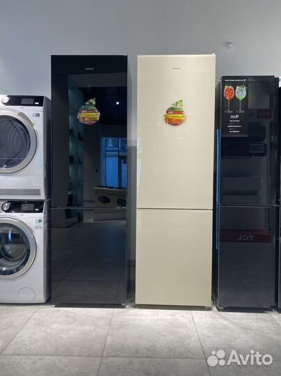 Холодильник Hiberg