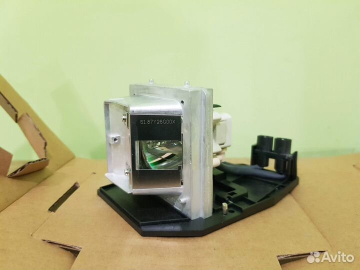 Лампа для проектора EP776 SP.88E01GC01