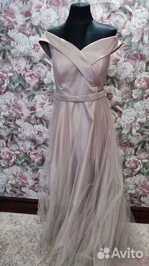 Вечернее платье