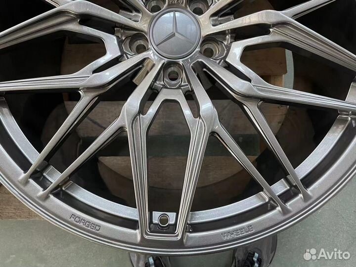 Кованые диски GT Forged R22 на Mercedes GLE AMG