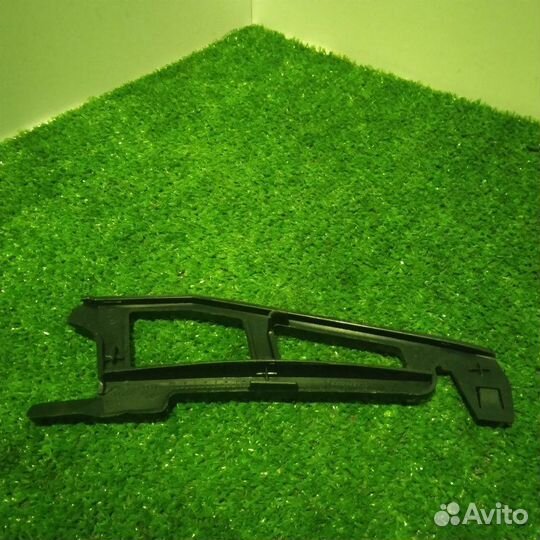 Крепление бампера заднее правое Bmw X5 E70 M57D30