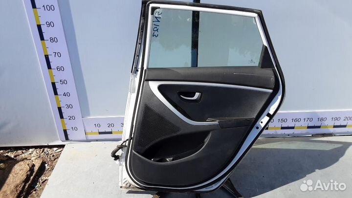 Дверь задняя правая Hyundai i30