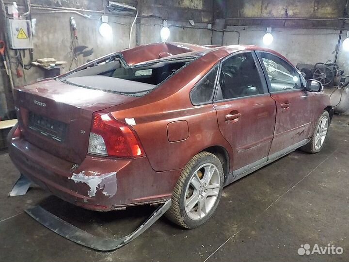 Volvo S40 2008 разбор