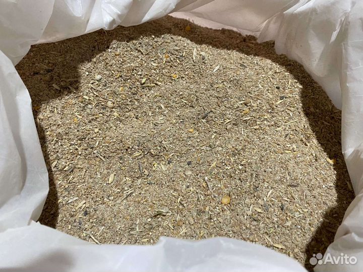 Зерно дробленка комбикорм корма добавки премиксы