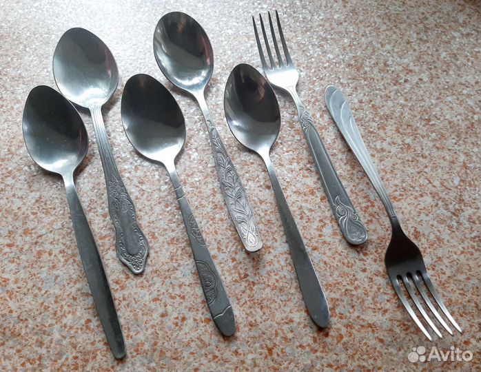 Приборы и сушилка д/столовых приборов