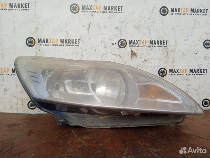 Фара Ford Focus 2 2008 прав. (б/у)