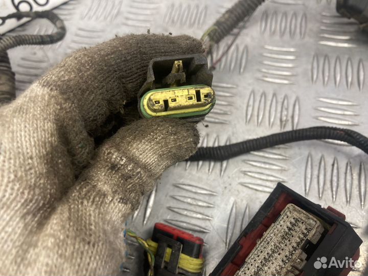 Б/У Проводка (коса) моторного отсека