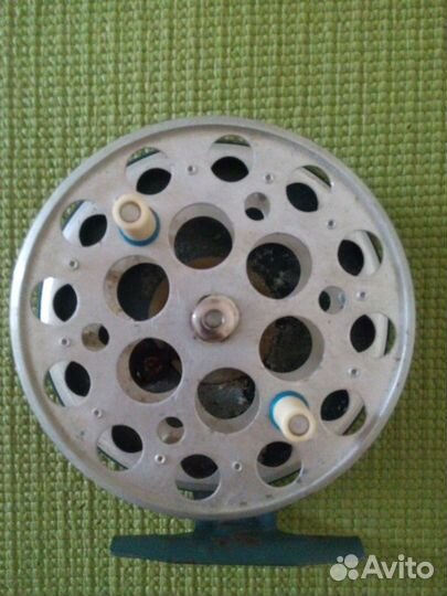 Катушка рыболовная СССР