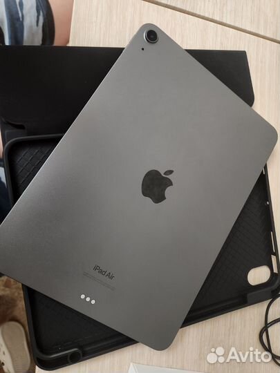 Apple iPad Air 5 64gb M1