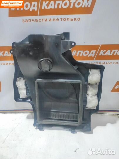 Декоративная крышка двигателя Mazda CX-7 ER 2008