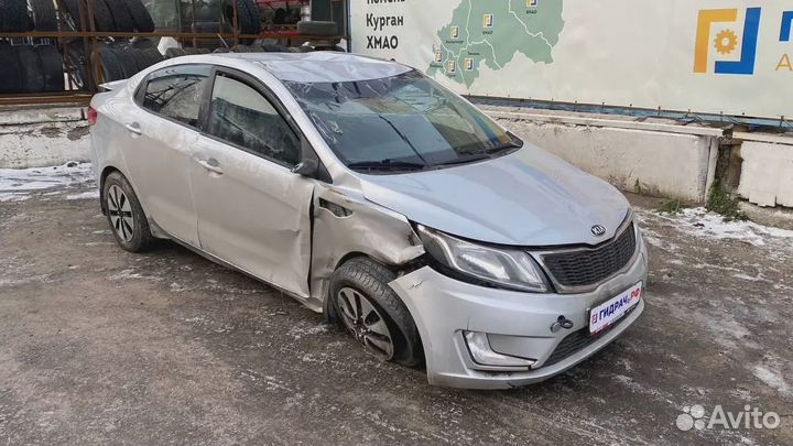 Ограничитель двери передний Kia Rio 3 (QB) 79380-4